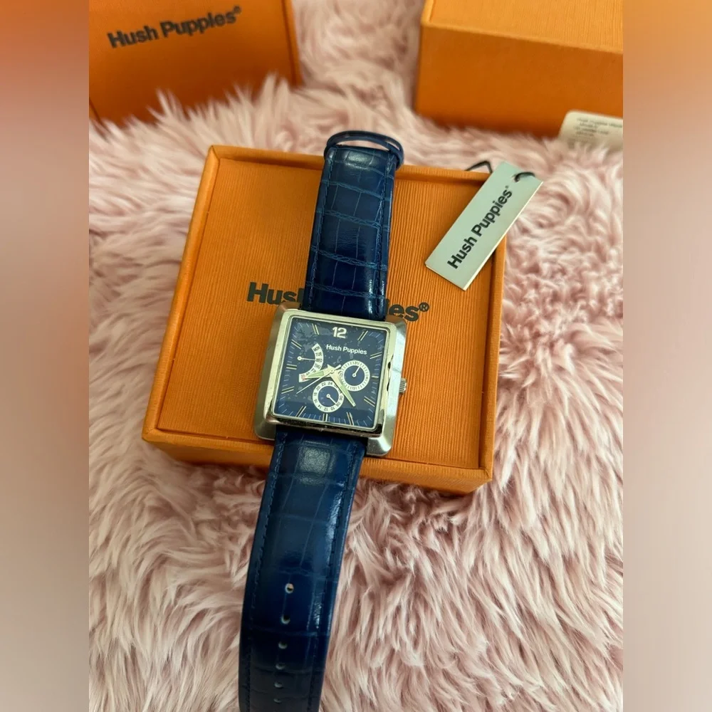 NIB HUSH PUPPIES SQUARE FACE WATCH‎